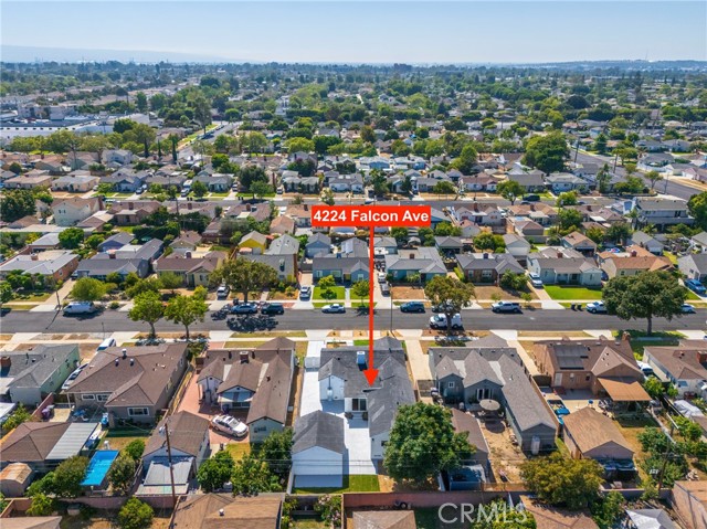 4224 Falcon Avenue, Long Beach CA: https://media.crmls.org/medias/3474e5da-4e34-45cc-80c5-bf2654311c11.jpg