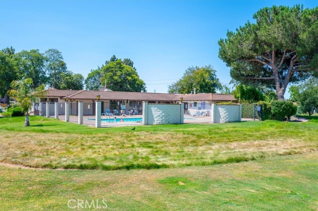 519 W Taylor Street, Santa Maria CA: https://media.crmls.org/medias/34752e76-1cbc-4728-bc36-ddb16c38a270.jpg