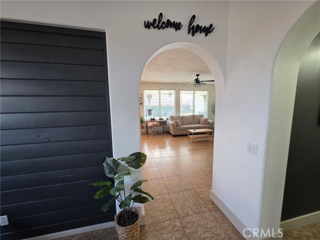 Detail Gallery Image 6 of 40 For 15895 Green Acres Ct, Victorville,  CA 92394 - 4 Beds | 2 Baths