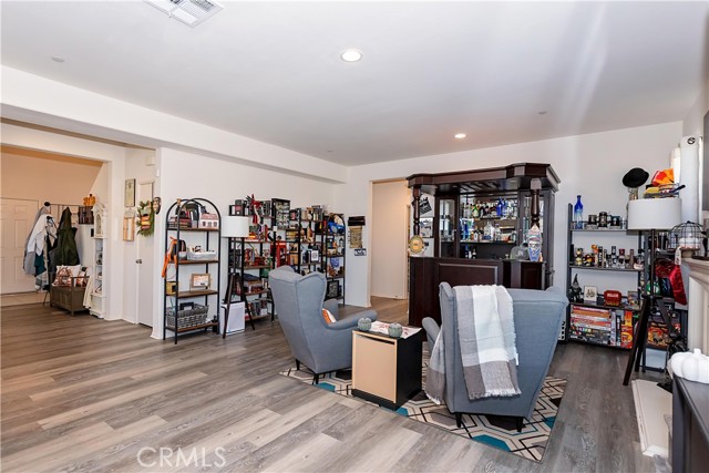 Detail Gallery Image 14 of 38 For 3013 via Bella Rosa, Rosamond,  CA 93560 - 4 Beds | 3 Baths