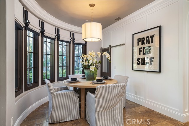 Detail Gallery Image 9 of 33 For 9981 Foxrun Rd, North Tustin,  CA 92705 - 7 Beds | 7/1 Baths