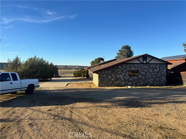 Detail Gallery Image 18 of 58 For 19574 Happy Valley, Apple Valley,  CA 92308 - 4 Beds | 3/1 Baths