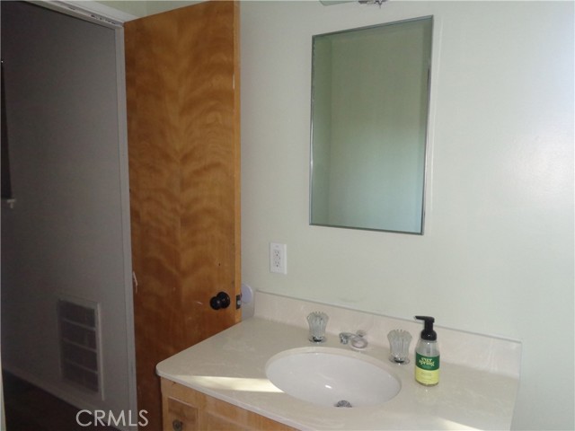 Detail Gallery Image 38 of 47 For 210 Wylerhorn Dr, Crestline,  CA 92325 - 4 Beds | 2 Baths