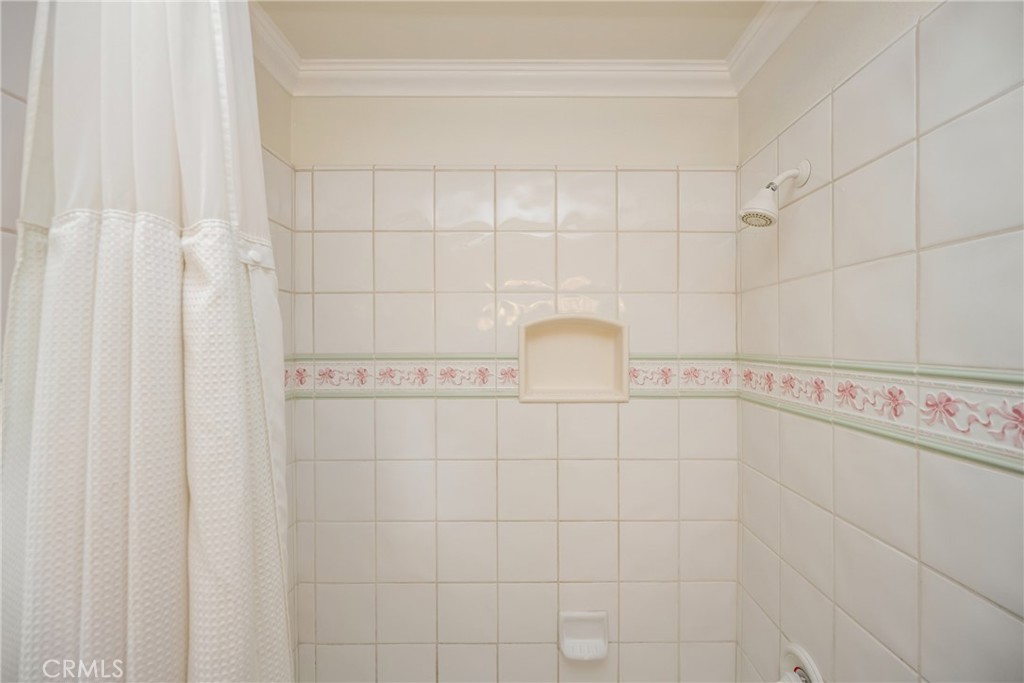 MLS #OC25253550 image #58