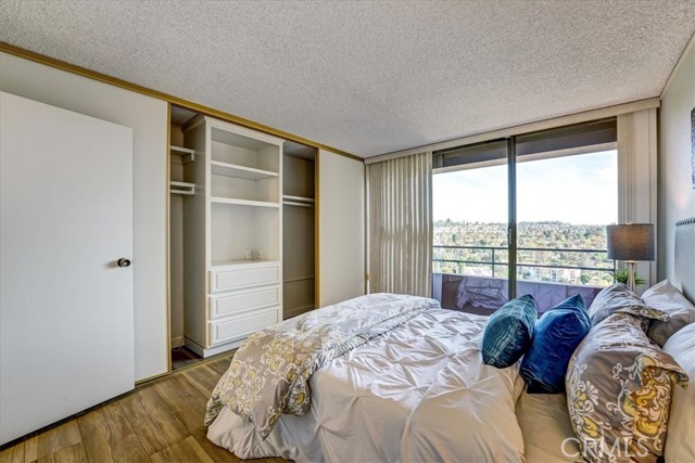 Detail Gallery Image 13 of 35 For 24055 Paseo Del Lago #1302,  Laguna Woods,  CA 92637 - 2 Beds | 2 Baths
