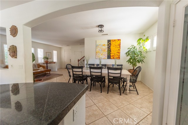 Detail Gallery Image 9 of 36 For 32462 Silver Creek, Lake Elsinore,  CA 92532 - 4 Beds | 2/1 Baths