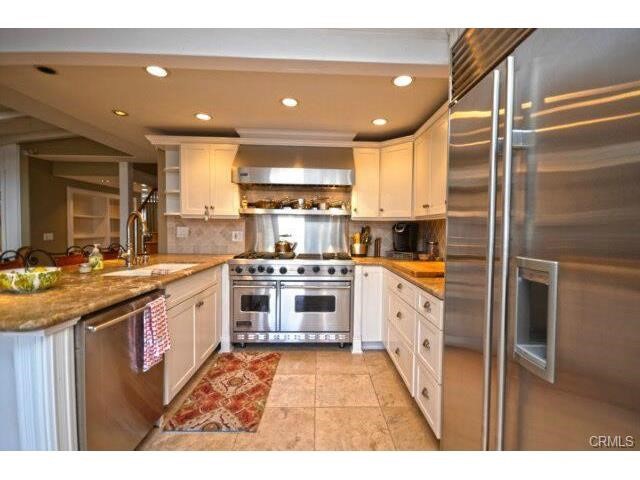 Detail Gallery Image 12 of 24 For 16767 Bayview Dr, Sunset Beach,  CA 92649 - 3 Beds | 2 Baths