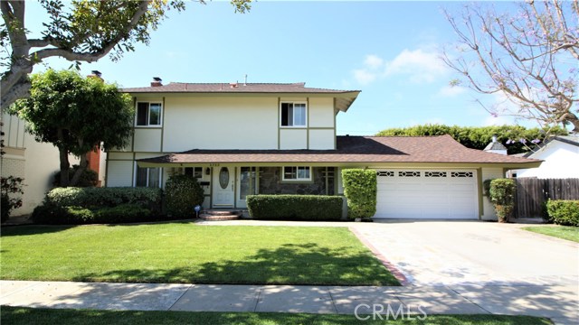8789 Swallow Ave, Fountain Valley, CA 92708