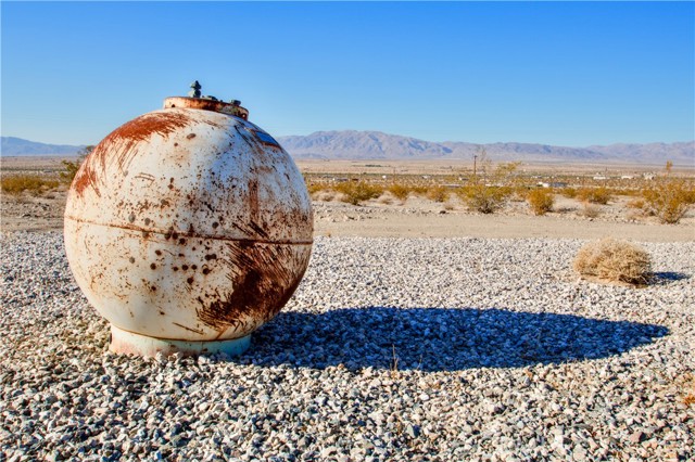 Detail Gallery Image 31 of 32 For 79230 Pioneer Rd, Twentynine Palms,  CA 92277 - 0 Beds | 1 Baths