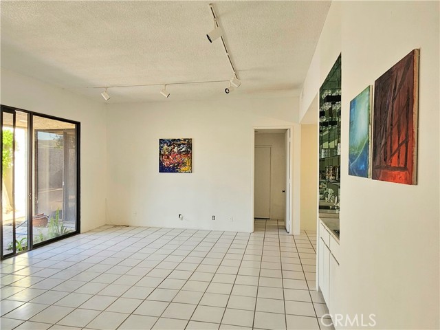 Detail Gallery Image 9 of 29 For 410 N Hermosa Dr, Palm Springs,  CA 92262 - 2 Beds | 2 Baths