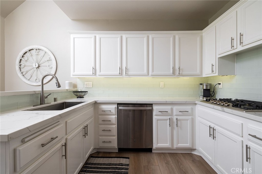 3480e9db Ad30 49bd B927 25a5f53da325