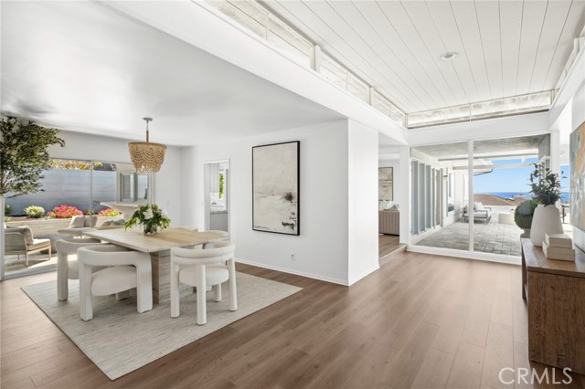 Detail Gallery Image 7 of 44 For 2701 Windover Dr, Corona Del Mar,  CA 92625 - 4 Beds | 2/1 Baths