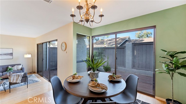 Detail Gallery Image 36 of 39 For 95 Lakeshore #51,  Irvine,  CA 92604 - 2 Beds | 2/1 Baths