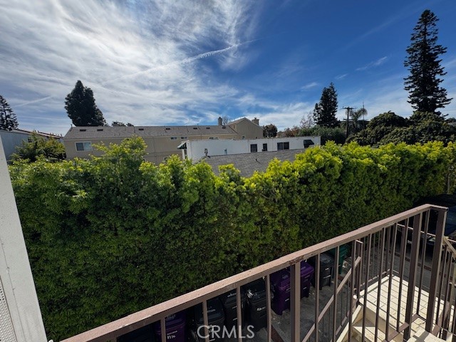 Detail Gallery Image 5 of 24 For 1220 Belmont Ave 3c,  Long Beach,  CA 90804 - 1 Beds | 1 Baths