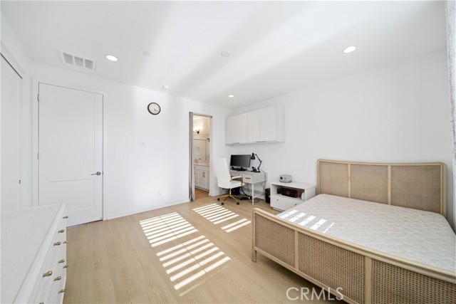 Detail Gallery Image 19 of 34 For 207 Colby Circle, Claremont,  CA 91711 - 3 Beds | 3/1 Baths