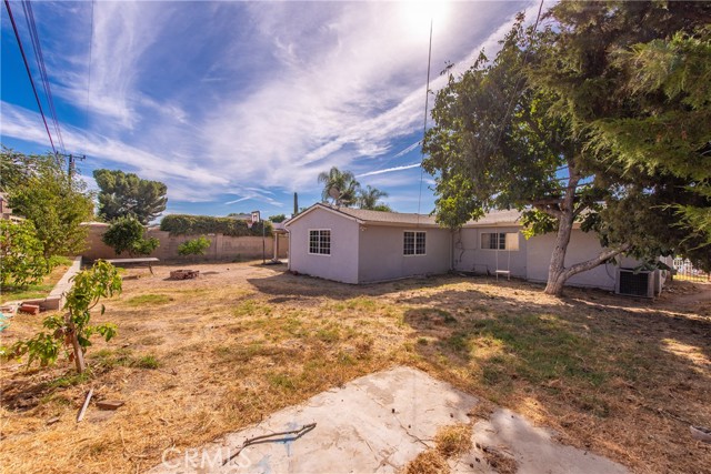 Detail Gallery Image 39 of 43 For 1621 Ballard St, Simi Valley,  CA 93065 - 3 Beds | 1/1 Baths