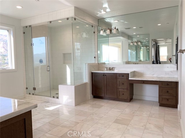 Detail Gallery Image 15 of 23 For 20409 W Esmerelda Ln, Porter Ranch,  CA 91326 - 4 Beds | 4/1 Baths