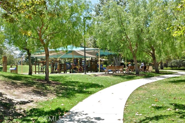 Detail Gallery Image 18 of 21 For 9 Whitworth St, Ladera Ranch,  CA 92694 - 3 Beds | 2/1 Baths