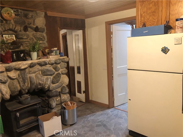 Detail Gallery Image 10 of 31 For 9112 Torrey Pines Rd, Forest Falls,  CA 92339 - 2 Beds | 2/1 Baths