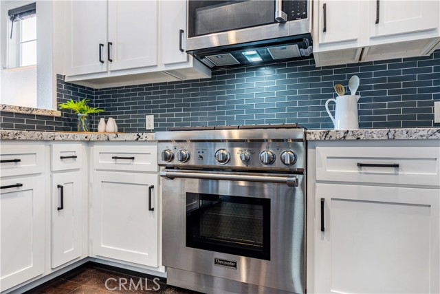 34843900 7704 4689 B588 64d48f051b48