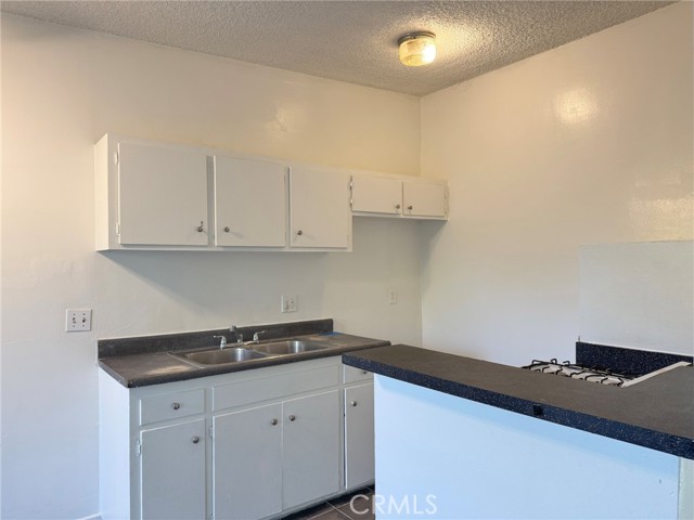 Detail Gallery Image 1 of 17 For 1808 W Sumac Ln #4,  Anaheim,  CA 92804 - 1 Beds | 1 Baths