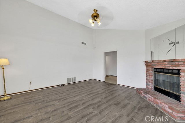 Detail Gallery Image 8 of 42 For 604 E Wilson, Ridgecrest,  CA 93555 - 4 Beds | 2 Baths