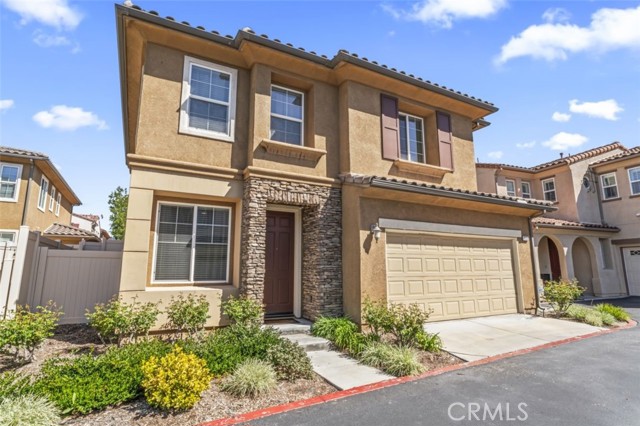 Photo of 26062 Redhawk Place, Newhall, CA 91350