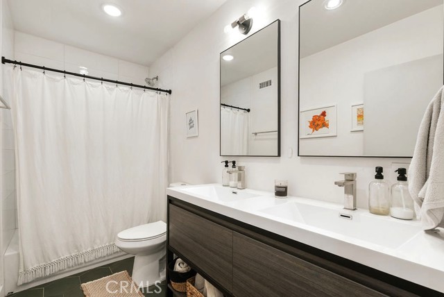 Detail Gallery Image 28 of 48 For 4028 Don Diablo, Los Angeles,  CA 90008 - 3 Beds | 2 Baths