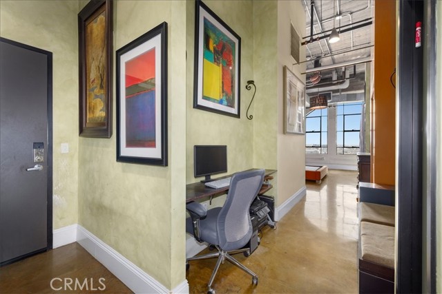 315 E 8th #1203 Street, Los Angeles CA: https://media.crmls.org/medias/348585bf-6556-42fc-9121-7d566ad0a02b.jpg