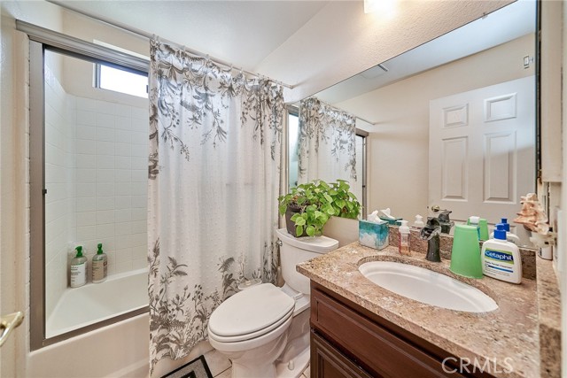 Detail Gallery Image 24 of 49 For 201 S Brookside Ct, Anaheim,  CA 92808 - 4 Beds | 2 Baths