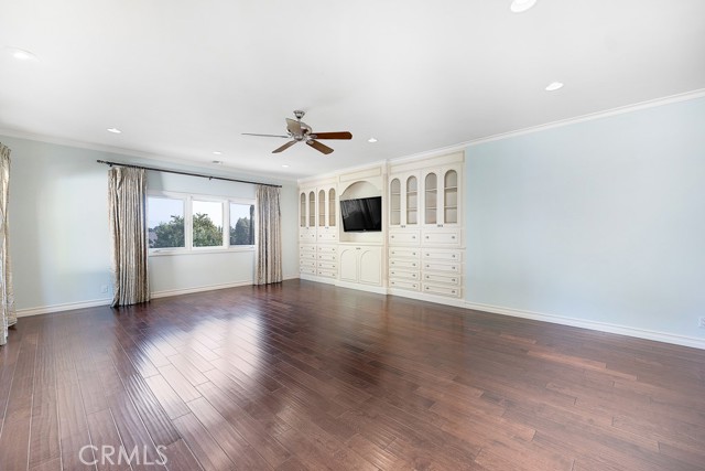 17232 Quesan Place, Encino CA: https://media.crmls.org/medias/3486cb72-0d6f-4786-ae92-bc67c282ca22.jpg