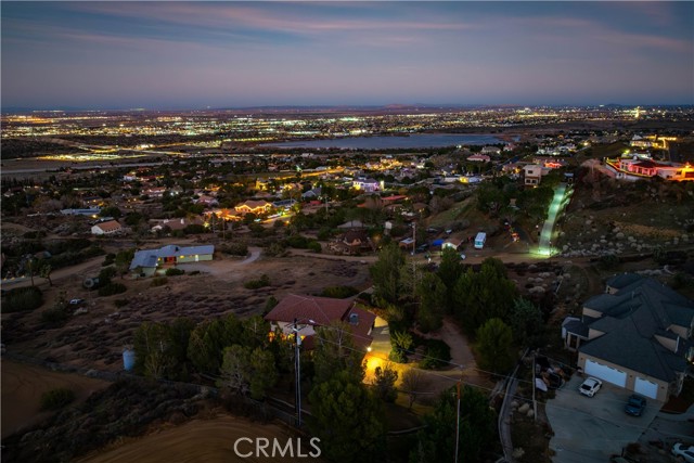 Detail Gallery Image 2 of 55 For 36421 Oliver, Palmdale,  CA 93551 - 3 Beds | 3 Baths