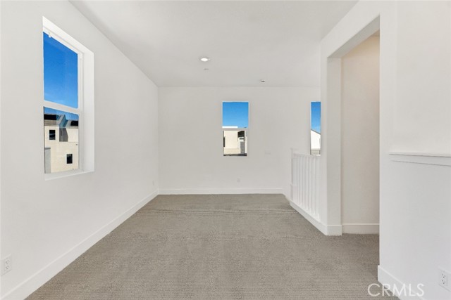 Detail Gallery Image 34 of 53 For 26712 Afton Ln, Valencia,  CA 91381 - 4 Beds | 3/1 Baths