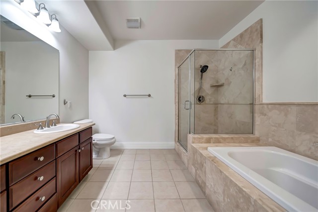 Detail Gallery Image 47 of 75 For 15206 Burbank Bld #209,  Sherman Oaks,  CA 91411 - 2 Beds | 2/1 Baths