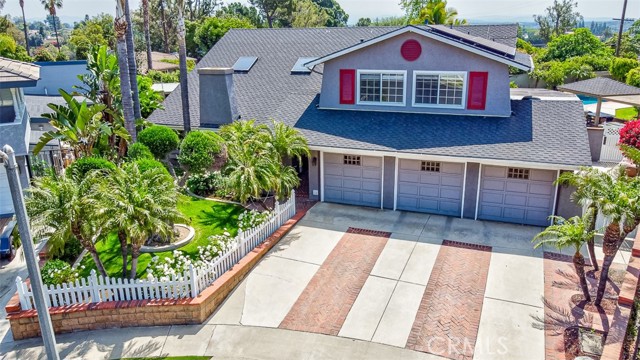 756 N Malden Avenue, Fullerton CA: https://media.crmls.org/medias/3489d8dc-eb5a-45cf-a683-2a8469870de6.jpg