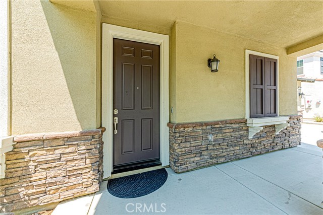 4040 S Bowery Place, Ontario CA: https://media.crmls.org/medias/348c0bc0-9eb7-480c-8985-a22cd566ca73.jpg