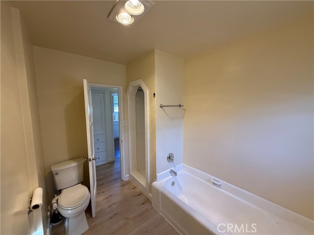  Commercial for Sale in Studio City, California