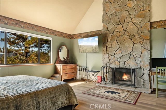 Detail Gallery Image 38 of 47 For 27808 Alpen, Lake Arrowhead,  CA 92352 - 4 Beds | 3/1 Baths