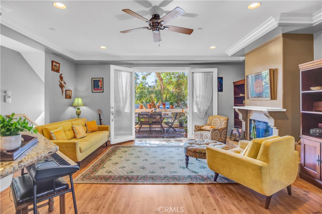 2521 Gates Avenue A, Redondo Beach, CA 90278