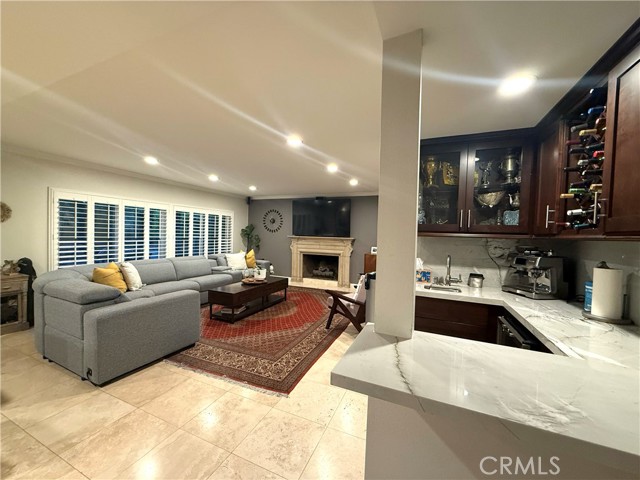 Detail Gallery Image 8 of 22 For 548 Sycamore Ave, Fullerton,  CA 92831 - 4 Beds | 3 Baths