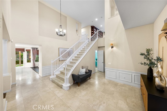 23665 Ridgecrest Court, Diamond Bar CA: https://media.crmls.org/medias/348e8a8d-c78a-496d-beda-c941584fb1b1.jpg
