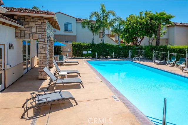 610 Sunrise Drive, Santa Maria CA: https://media.crmls.org/medias/348e8cb9-c13e-4d3d-8aeb-9842c5d0048c.jpg