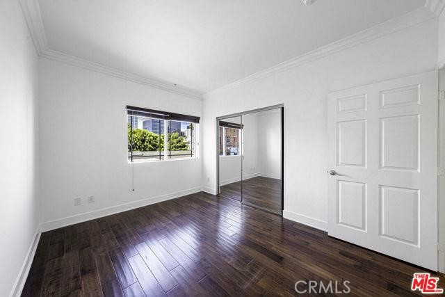 Detail Gallery Image 9 of 16 For 815 S Harvard #302,  Los Angeles,  CA 90005 - 2 Beds | 2 Baths