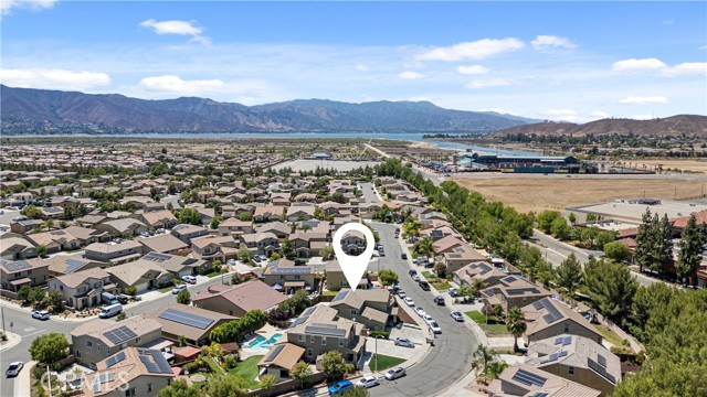 29501 Stadium, Lake Elsinore CA: https://media.crmls.org/medias/348fb5db-fcf5-4784-8b8d-cc58af20d6c9.jpg