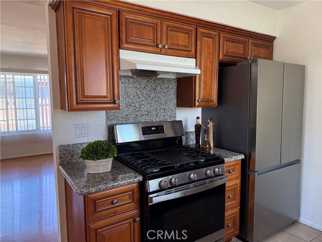 Front Image Thumbnail for CRNP26174678