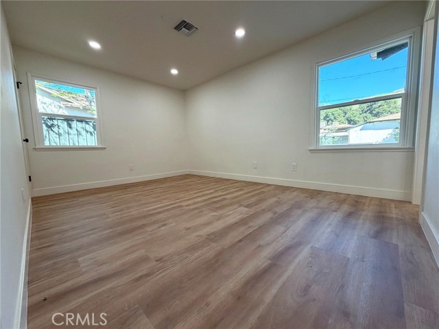 Detail Gallery Image 5 of 10 For 1308 Bussey, San Bernardino,  CA 92405 - 4 Beds | 2 Baths