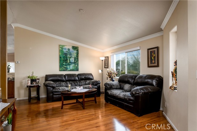 Detail Gallery Image 6 of 28 For 802 Roadrunner Way, Perris,  CA 92570 - 3 Beds | 2 Baths