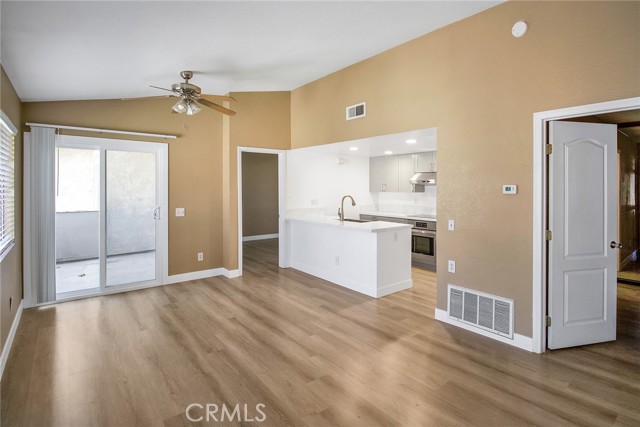 Detail Gallery Image 1 of 1 For 3627 Oak Creek Dr #D,  Ontario,  CA 91761 - 2 Beds | 2 Baths