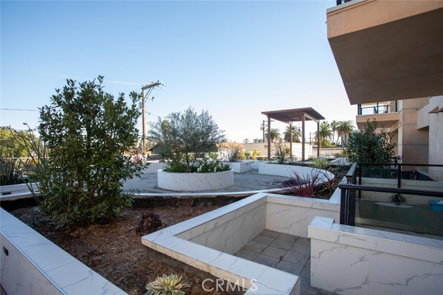 Detail Gallery Image 15 of 35 For 1598 Long Beach Bld #305,  Long Beach,  CA 90813 - 1 Beds | 1 Baths