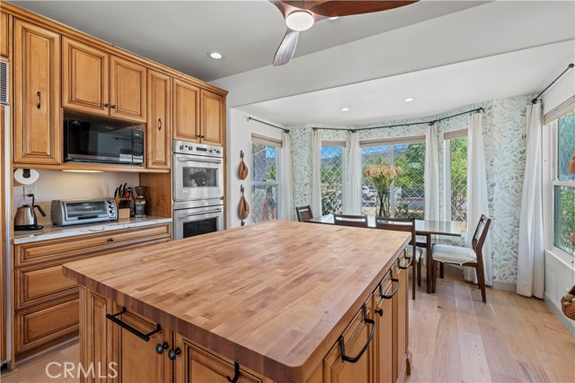 9744 Sweetwater Drive, Agua Dulce CA: https://media.crmls.org/medias/34947963-08f7-43e0-845c-508791acefa5.jpg